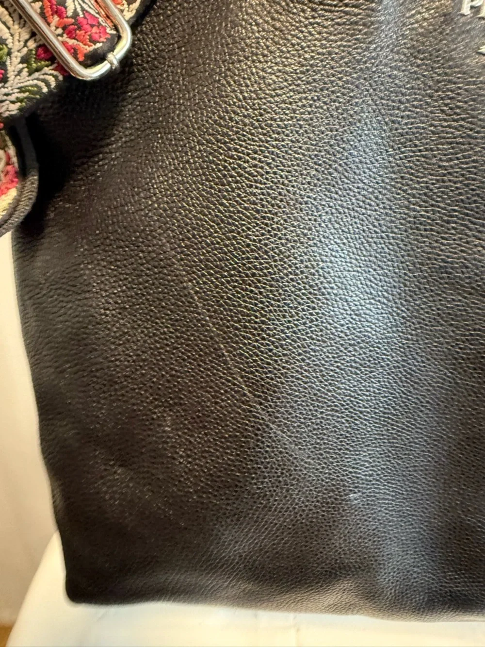 Prada Vittelo‎ Danio convertible tote. Authentic.